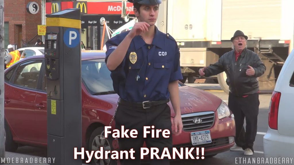 DÁVÁNÍ POKUTY ZDARMA! POŽÁRNÍ VOZIDLA S POŽÁRNÍM HYDRANTEM !!
