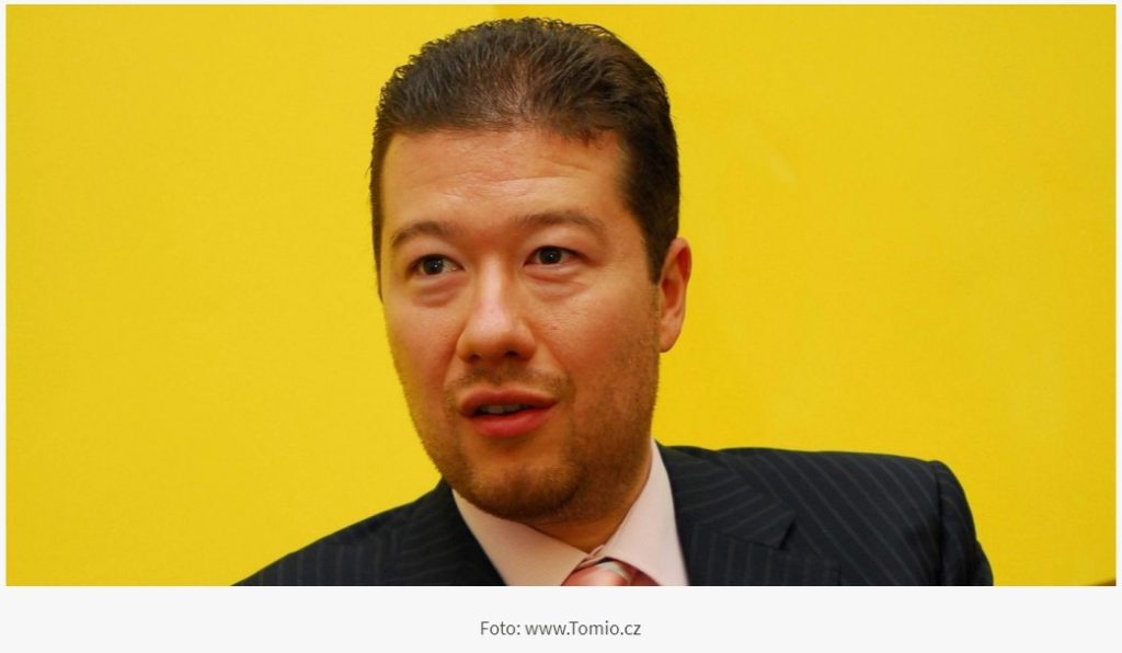 Rasista Okamura je dnešní Sládek. Jen nebezpečnější - Fotka 1