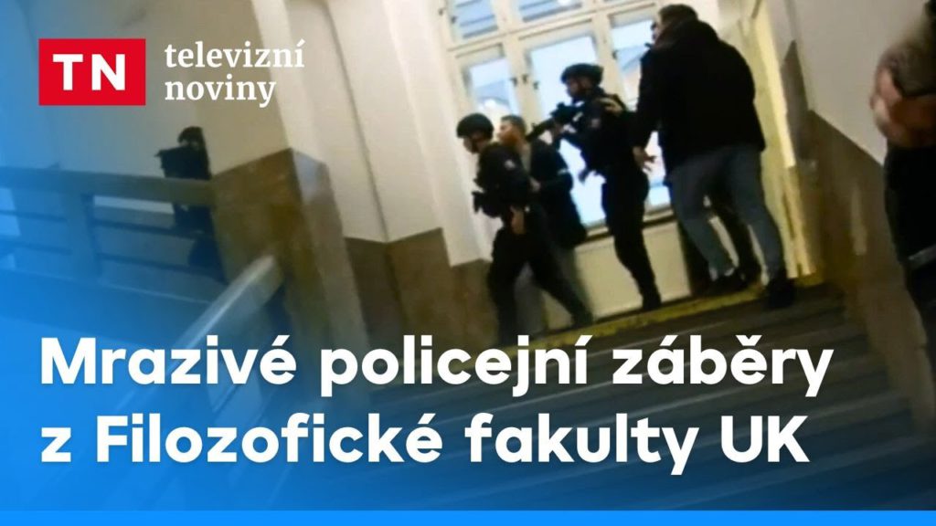 Policie ukázala video ze zásahu na univerzitě | Televizní noviny