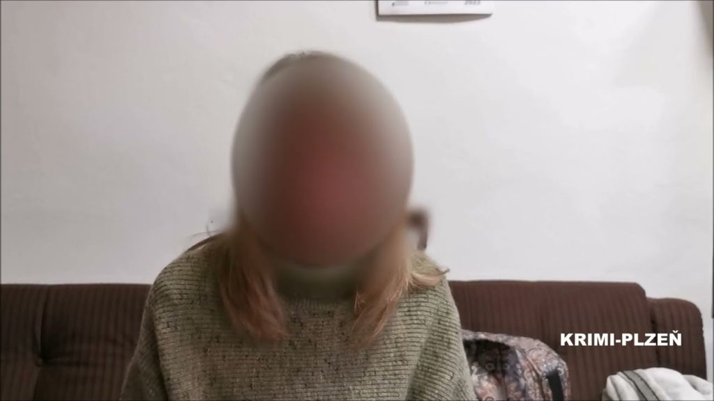 Otec několik let znásilňoval vlastní nezletiletou dceru