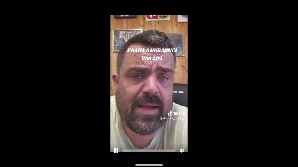 „ Vy z***i (ano, skutečně se stydím to slovo byť jen napsat), jedni nevděční! Ukrajinci vám vyděláva