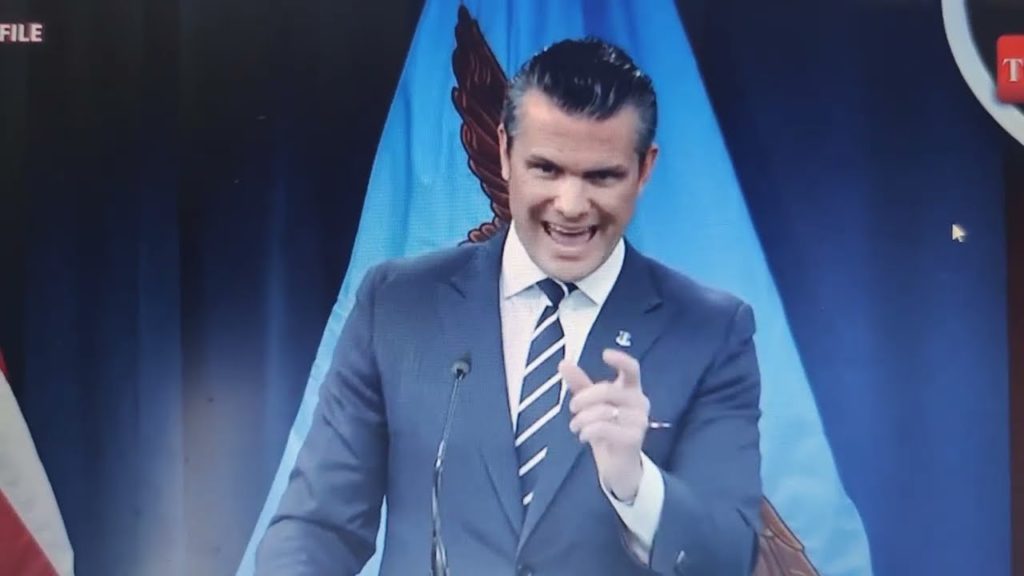 „Začneme válku s Ruskem“…: Trumpovo PŘEKVAPIVÉ vojenské prohlášení spouští paniku ve Spojených…