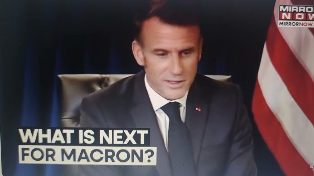 Politická krize Francie se prohlubuje: rezignuje prezident Macron pod tlakem po odstoupení Lecornua?
