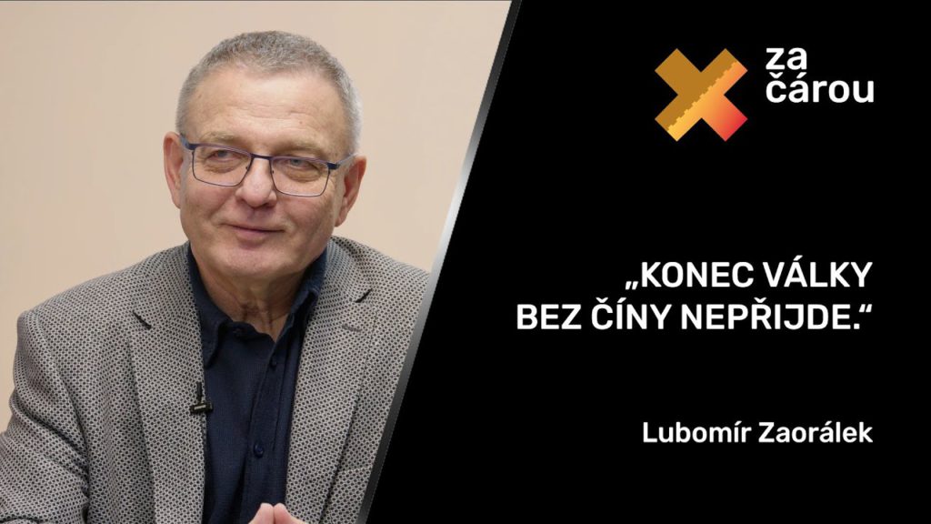 Na Ukrajině vládla korupce, rozkradli i naše peníze, a my vyvěšujeme vlajky. | Lubomír Zaorálek