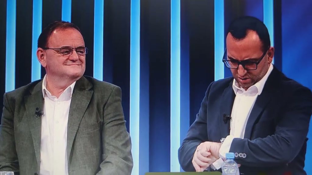 Nejnovější komentáře ke jmenování Andreje Babiše novým premiérem Česka…