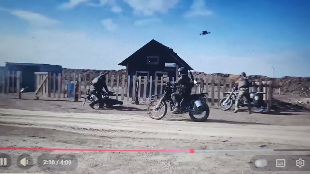 POKROVSK JE POD PALBOU: válka dronových rojů se intenzifikuje v době, kdy jich Rusko odpálilo 3.118.