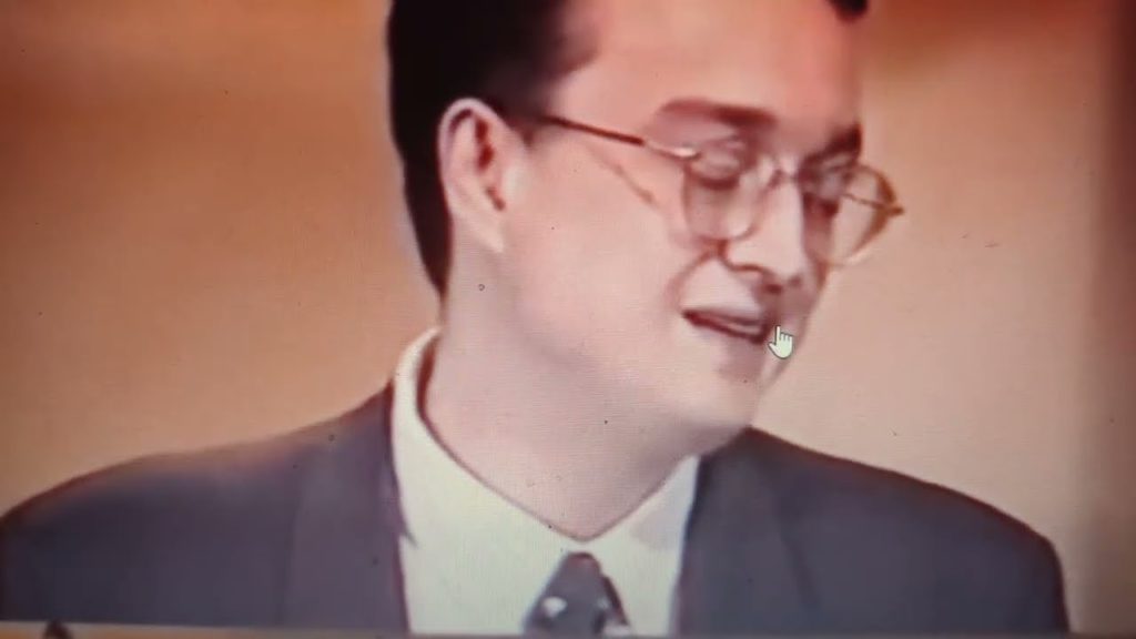 „Za komunismu se snad ani nedalo vydělat“, říká doživotní poslanec Marek Benda. Tak zřejmě Marečka..