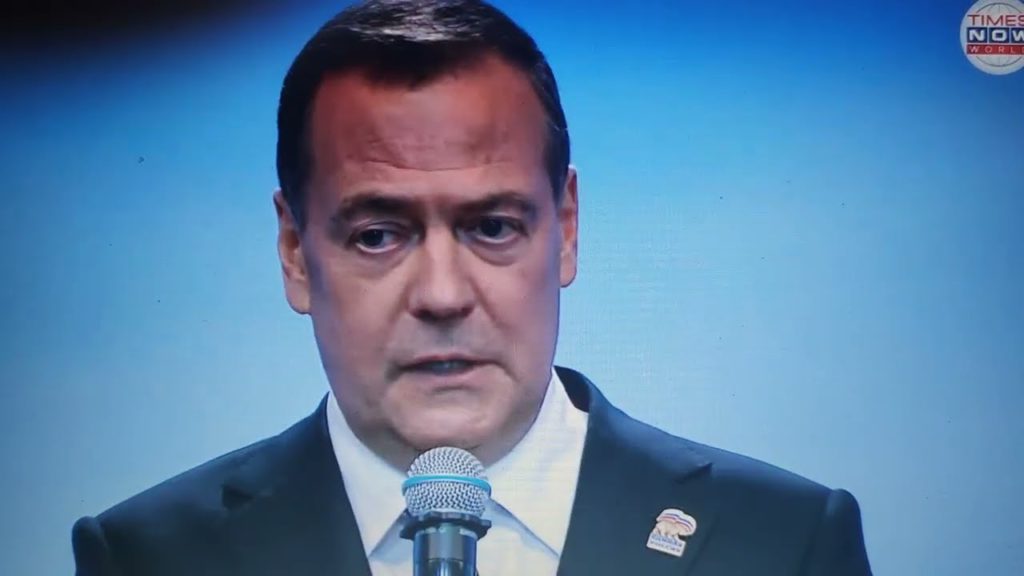 CHCE TO INJEKCI HALOPERIDOLU: Medveděv napadá Trumpa a alianci NATO kvůli válečnému šílenství…