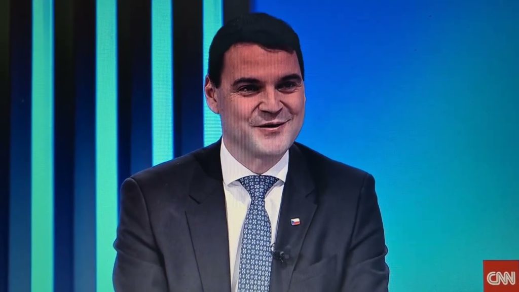 Několik „výtažků“ z dnešního komediálního pořadu u Tománkové; 1.část…