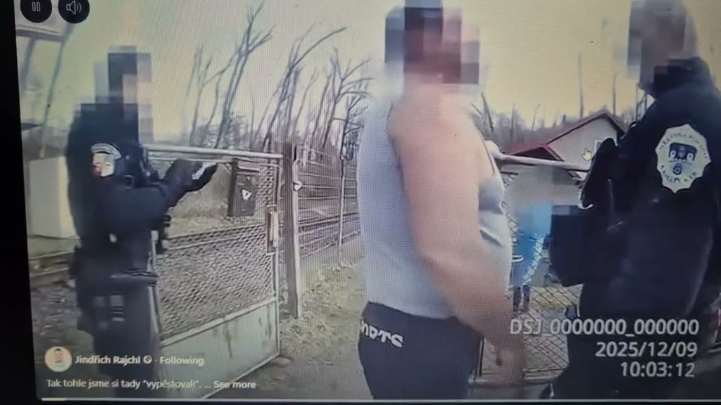 Policejní setkání s reprezentantem nám „nadřazeného národa“…