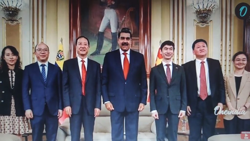 Převzetí Venezuely Spojenými státy: PRODALO Rusko Madura v rámci tajné dohody s Trumpem o Ukrajině?
