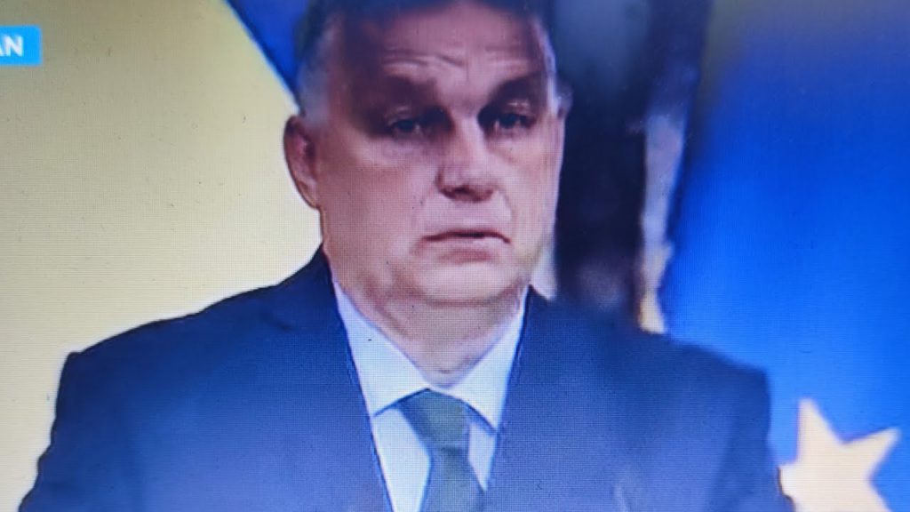 Reakce Viktora Orbána na Zelenského v Davosu a na jeho požadavek pohlavku pro maďarského premiéra…