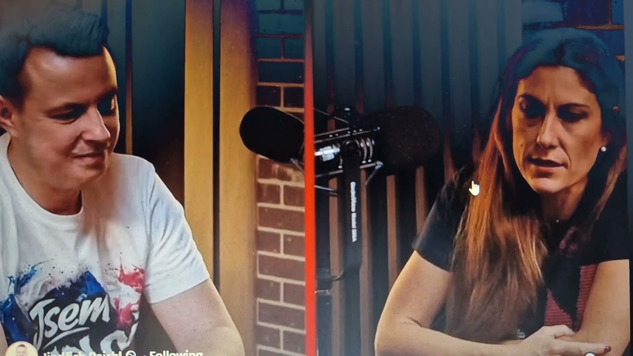 Jindřich Rajchl versus Eva Decroix o ukrajinské válce….