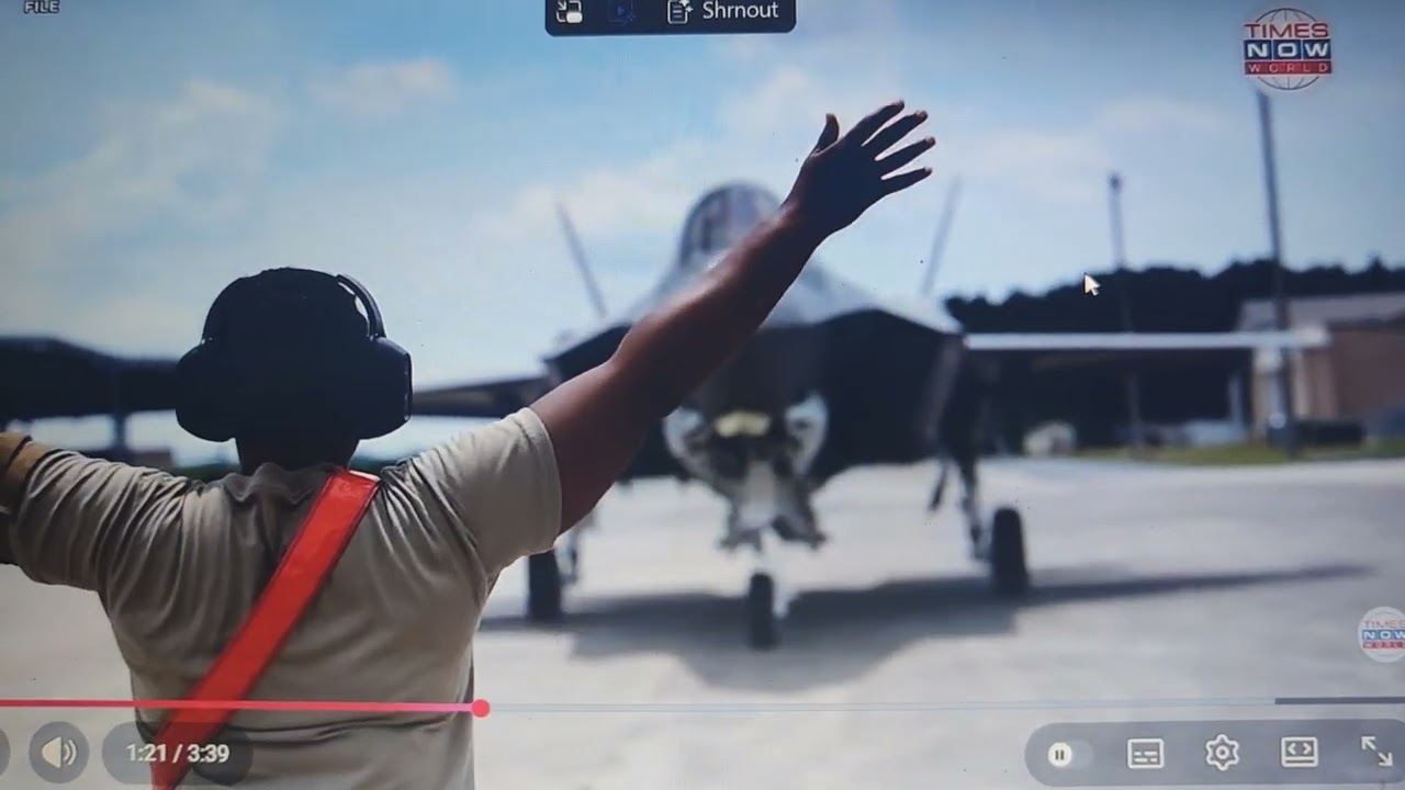 KOLABUJE STOMILIARDOVÝ SEN EU O SPOLEČNĚ STÍHAČCE? Stíhač šesté generace rozdělil Francii a Německo.