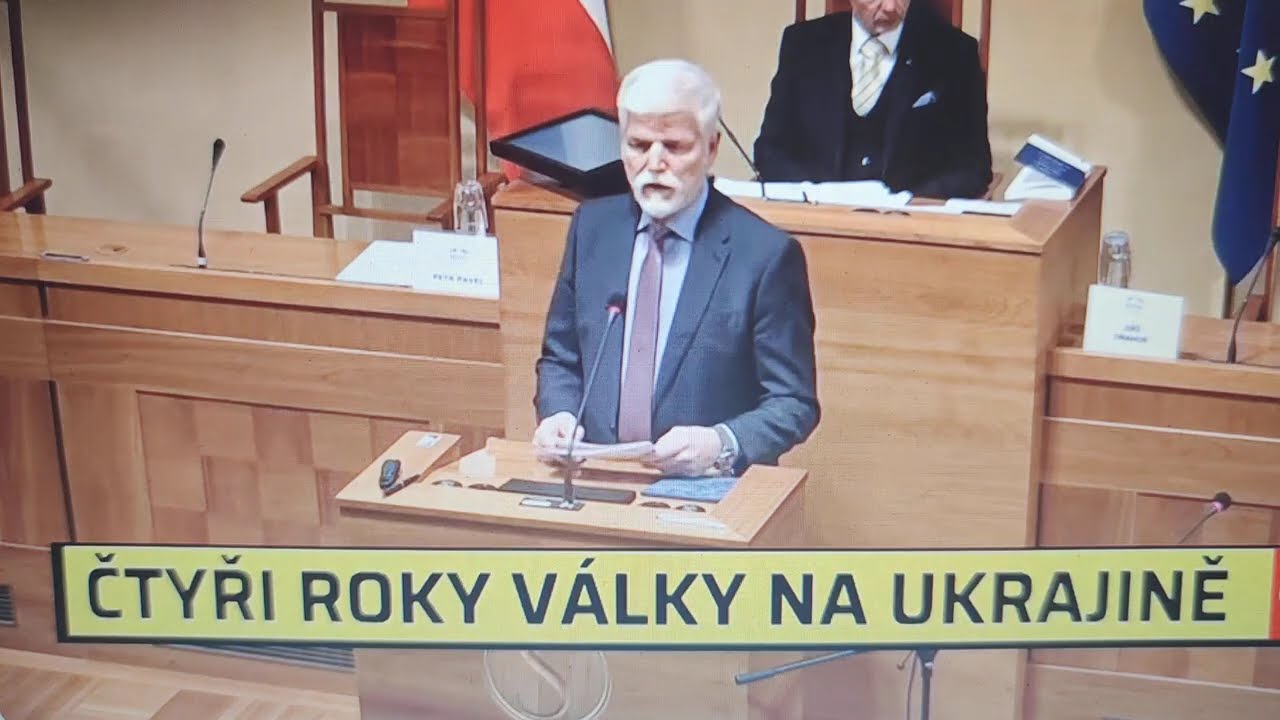 Komentáře k projevu soudruha generála z Hradu v Senátu České republiky; reakce ze světa zatím chybí.
