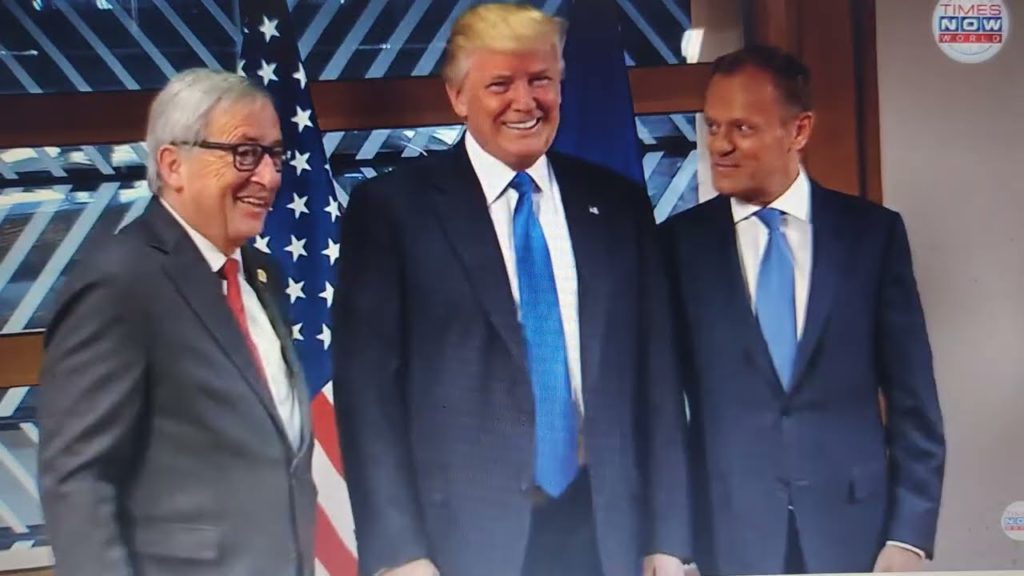 NATO SE DROLÍ! Trumpův vyslanec přerušil vztahy s Polskem; polský premiér udeřil konfrontačně zpět.