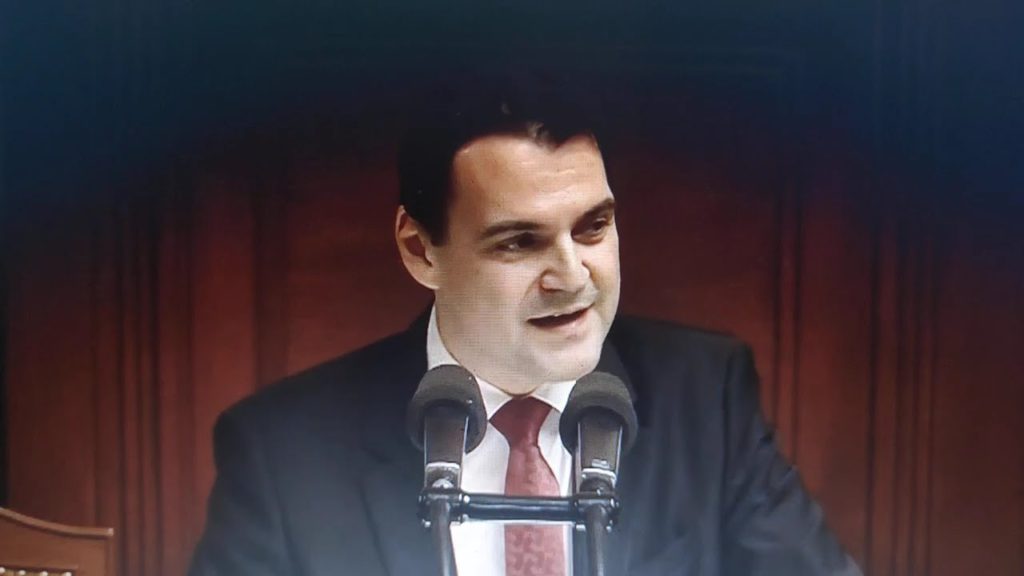 Petr Macinka o bolševikovi na Hradě; BINGO! 1.část…