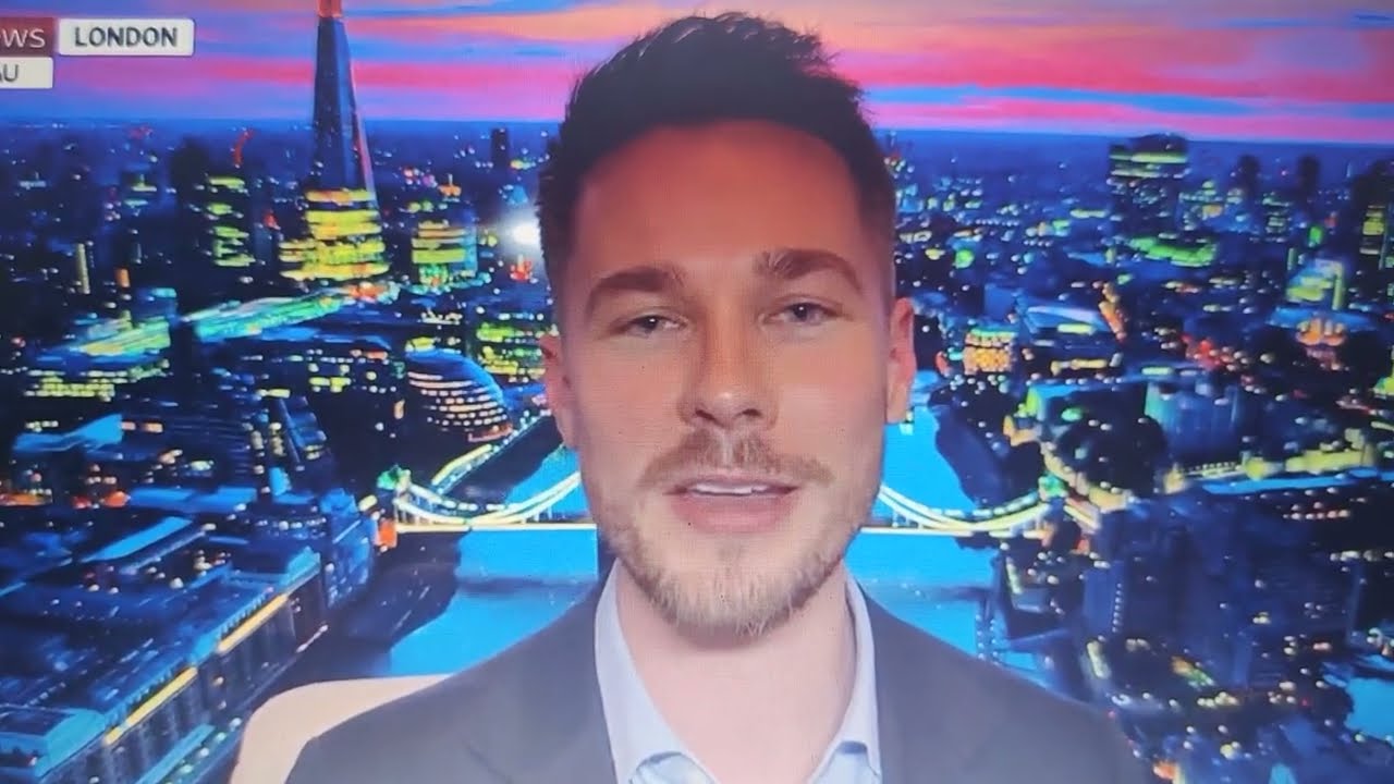 “Vystrašeni volebními urnami”: Keir Starmer se snažil zrušit volby pro 4,5 miliónu britských voličů.