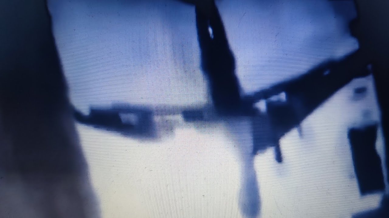 ZNIČENO DŮLEŽITÉ LETIŠTĚ: Rusko ochromuje vzdušnou sílu Ukrajiny divokým útokem; Zelenskyj “žádá”…