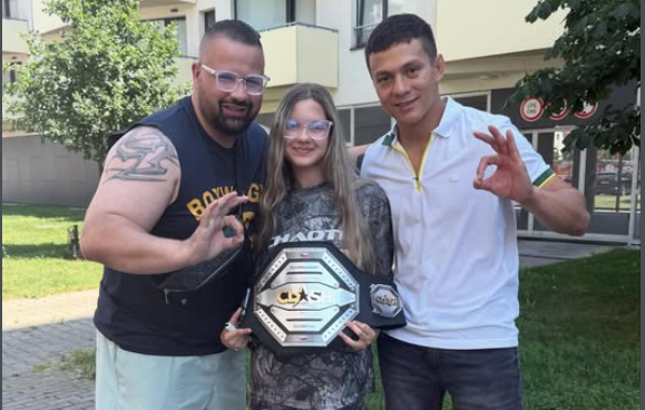 Tomáš Pollák, Dnes předal pás CLASH MMA majiteli a promotérovi Clash, Toma?s? Linh Le Sy