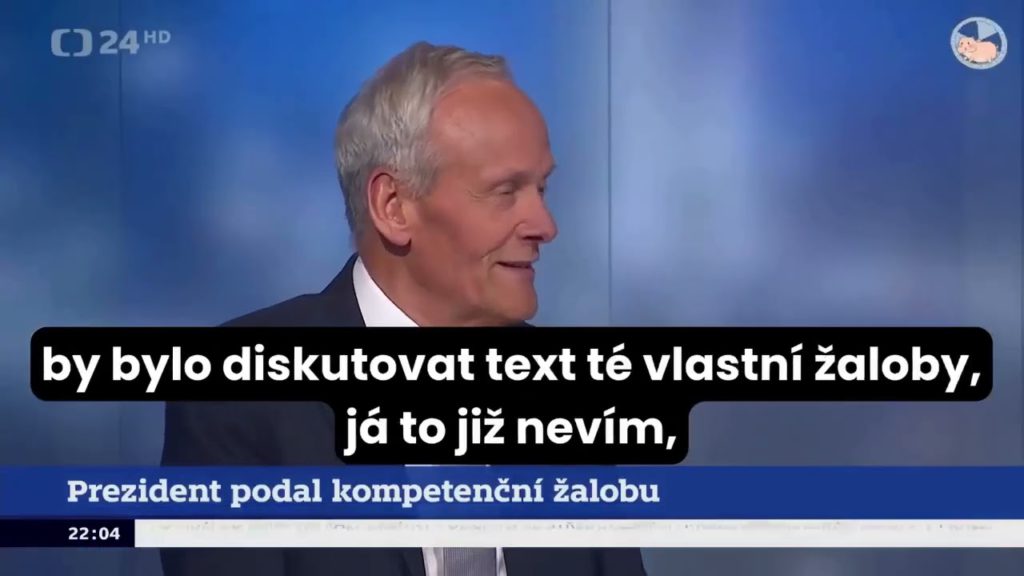 Český ústavní soud nemá právo dávat závazný výklad ústavy.