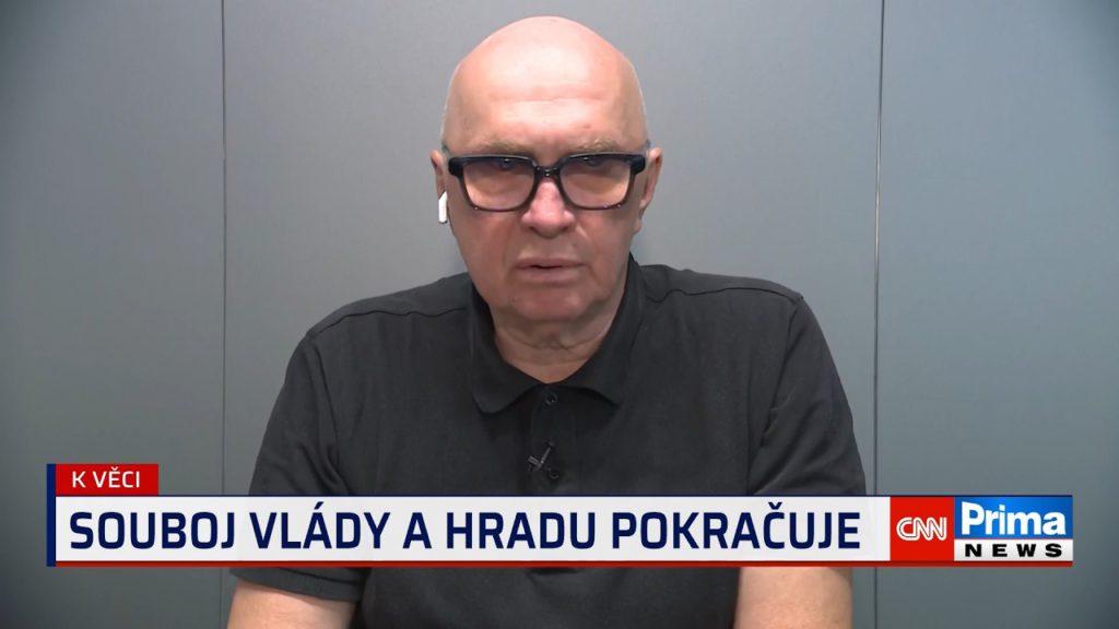 Pavlův poradce: Prezident musí v Ankaře hlasovat podle instrukcí vlády. I v otázce Ukrajiny
