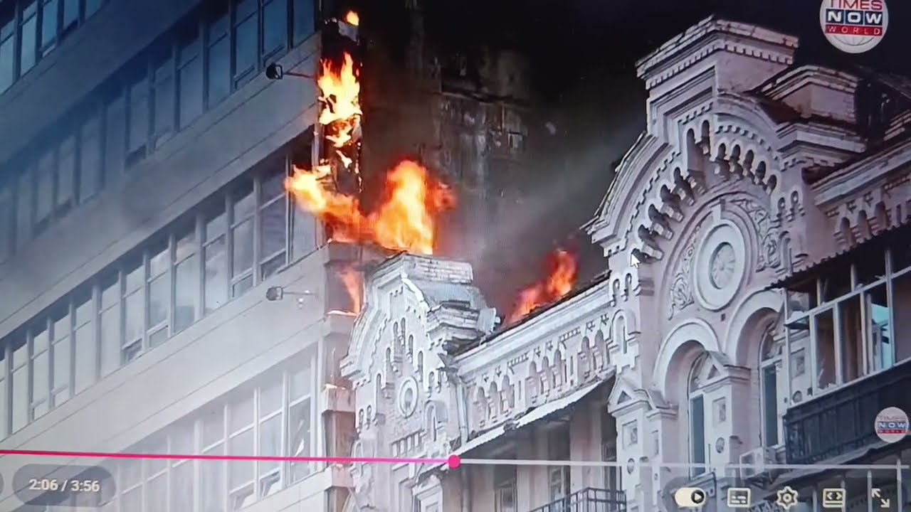KYJEV POD BALISTICKOU PALBOU: Rusko spustilo nový raketový útok; okres Pečorsk čelil výpadku proudu.