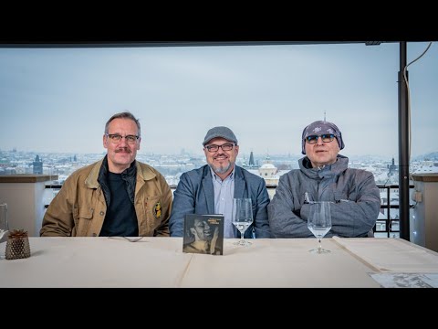 MATÁSEK & FANÁNEK – Ve Žďáru nám rozkopali auto, v Lípě jsme dostali na budku. U Aleše na střeše.