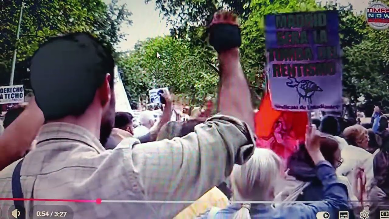 VYSVĚTLENO: proč španělská krize bydlení přerostla v masové veřejné protesty…
